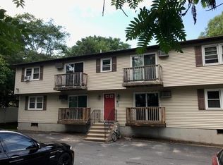 22 Inverness Ave APT 1B, Worcester, MA 01604