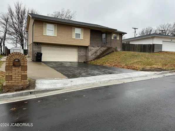 104 Arden Dr, Jefferson City, MO 65109