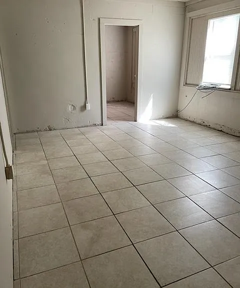 6360 Geronimo St — Photo 3