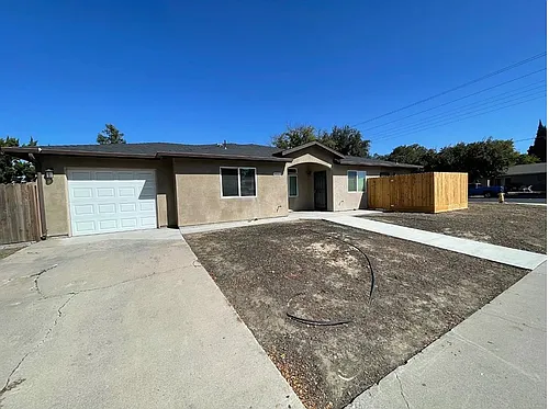 2533 Miller Ave Photo 1