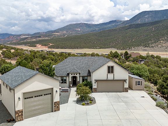 2nd image of 2085 W Eagle Dr