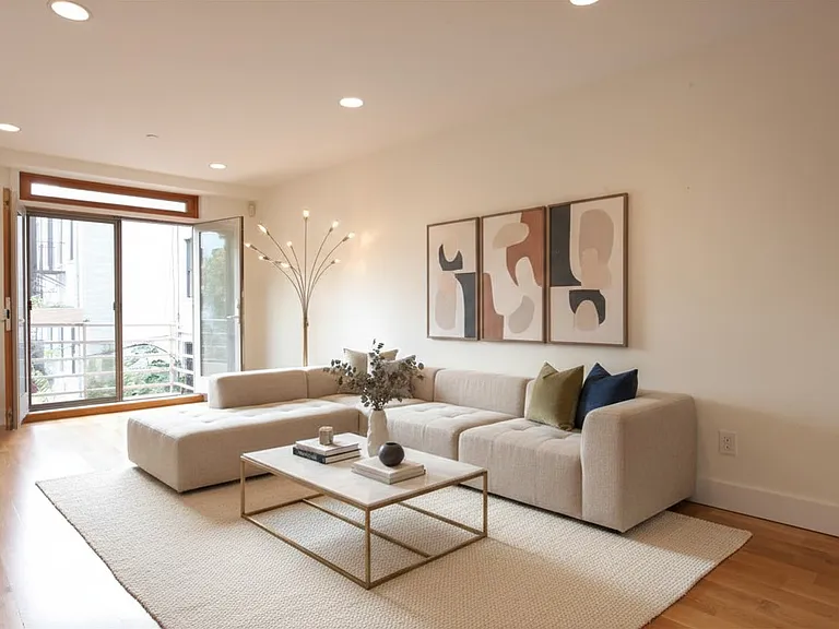 150 S 1st St #3K — Photo 1