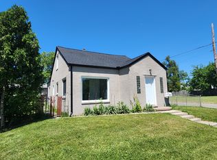 511 E Pike St, Pontiac, MI 48342