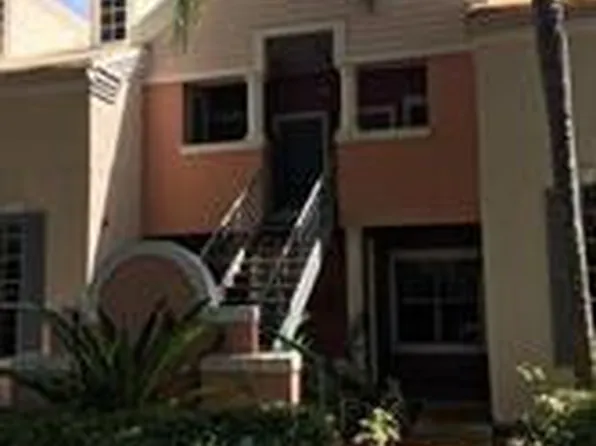 1125 Crystal Way APT E, Delray Beach, FL 33444