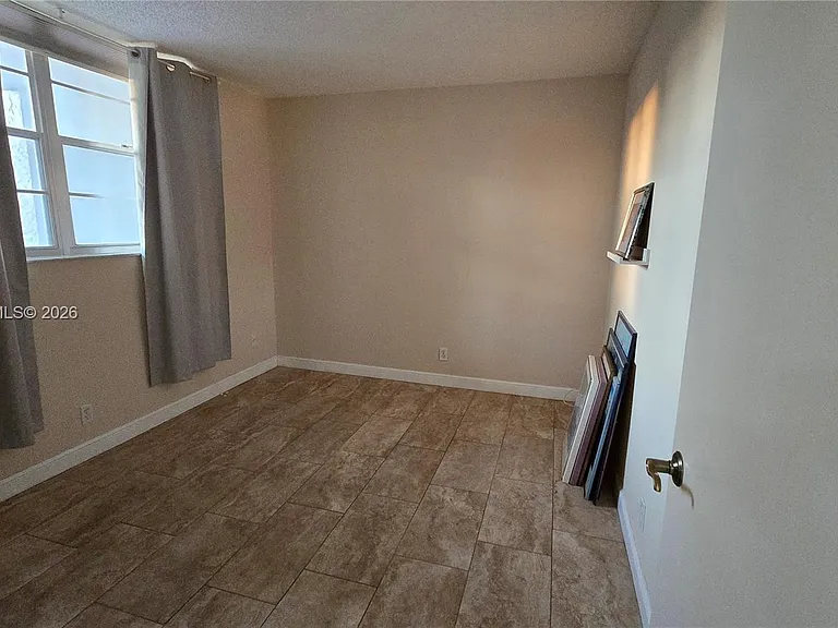 9230 Lagoon Pl #310 — Photo 19