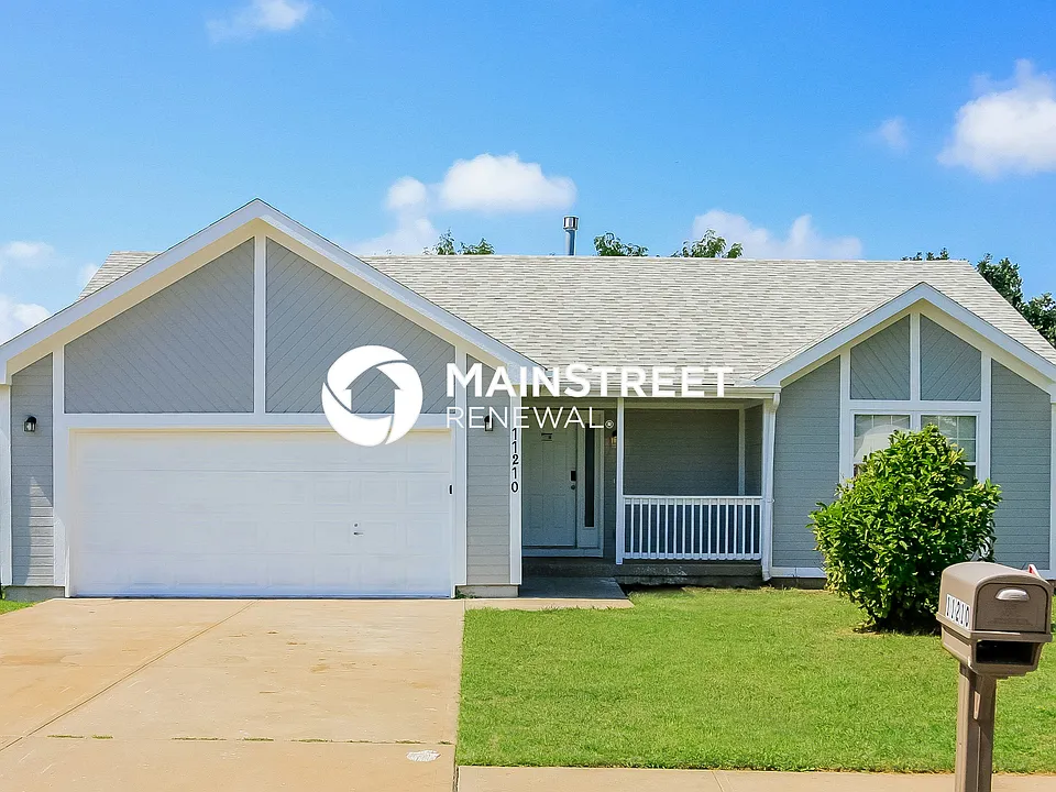 11210 N Ditman Ave
