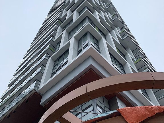 3rd image of 1182 Westwood St #1803