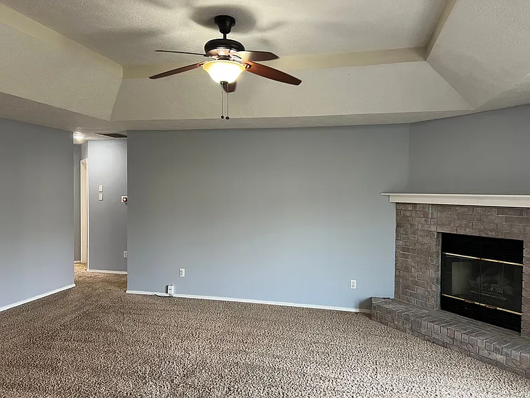 3243 S Nettleton Ave — Photo 3