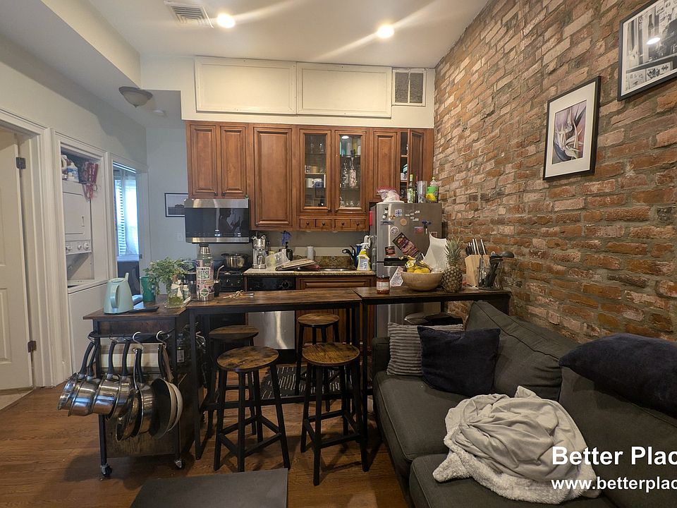 1st image of 2 Wigglesworth St APT 2