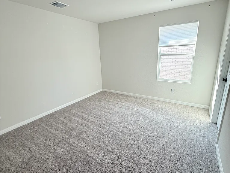 212 Swinging H Ln — Photo 15