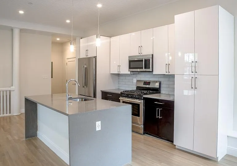 11 Newcomb St #4 — Photo 1