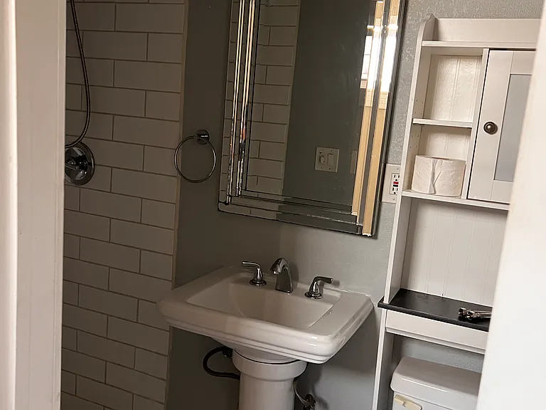 1354 Palou Ave — Photo 9