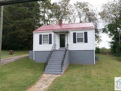 1801 Stultz Rd, Martinsville, VA, 24112