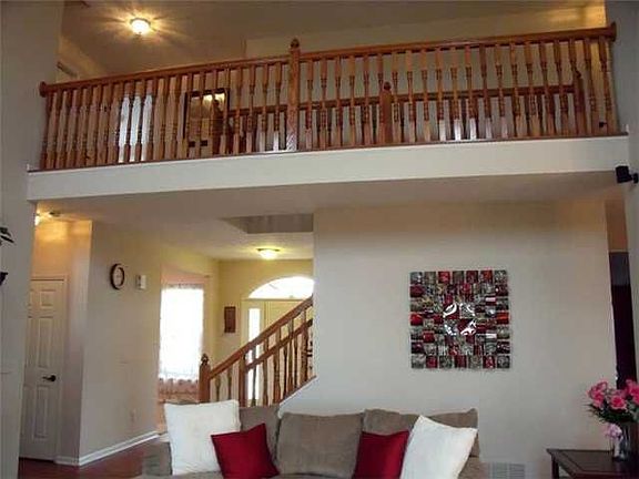 2nd image of 601 Denmoor Ct