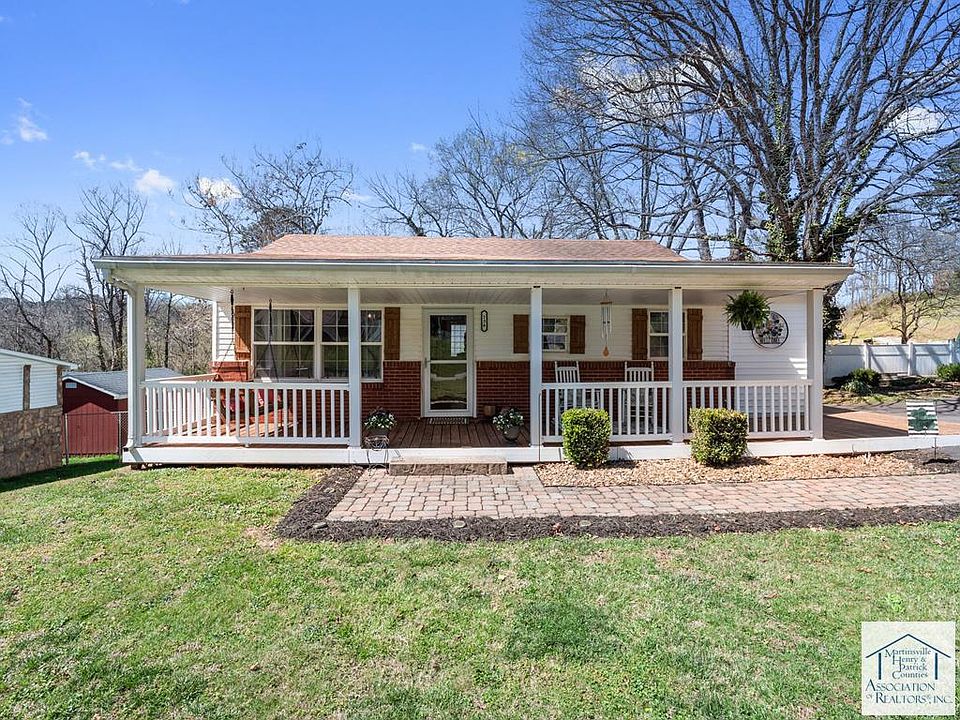 1st image of 136 Grayleaf Cir