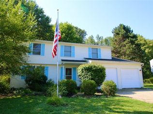 9070 Aileen Dr, Mentor, OH