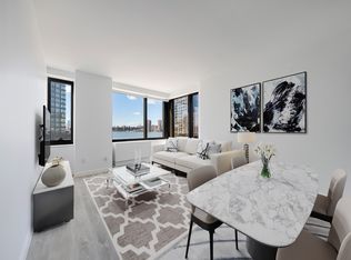 85 Commercial St #2K, Brooklyn, NY 11222