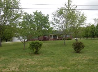 141 Lemley Rd, Hazel Green, AL 35750