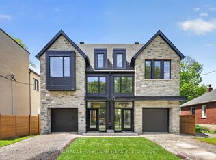 610 Tweedsmuir Ave #B, Ottawa, ON K1Z 5P3