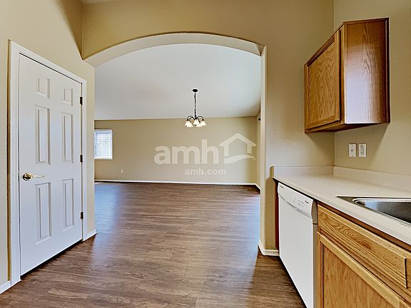 4th image of 6839 W Quailwood Way