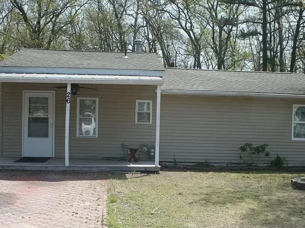 26 Bayberry Dr, Waretown, NJ 08758