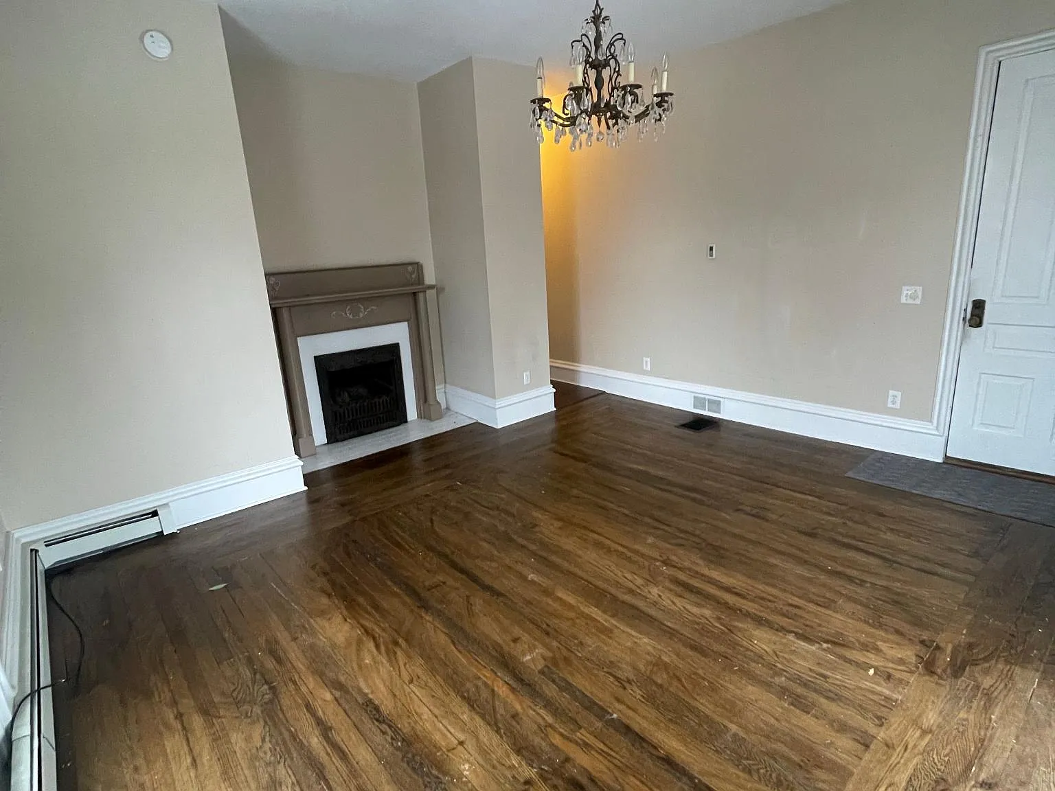 1 bed, 1000 sqft, $1,000 — Photo 1
