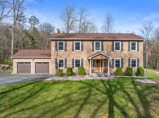 108 Wilkins Rd, Shawangunk, NY 12566