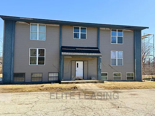 3024 SE Swygart St Photo 1