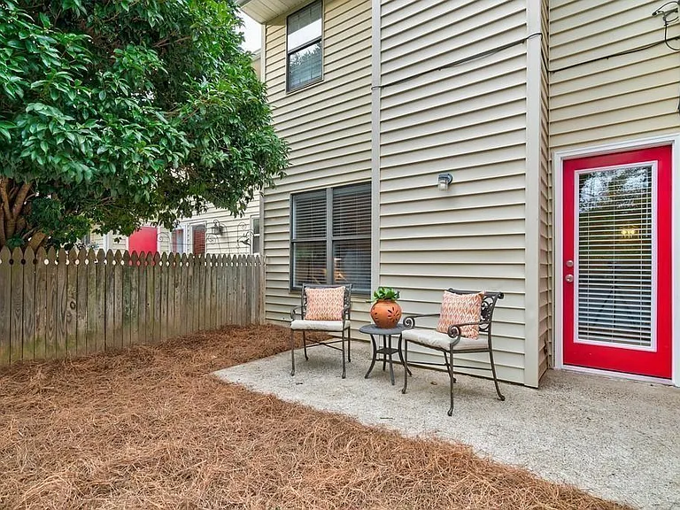3225 Cape Cir — Photo 8