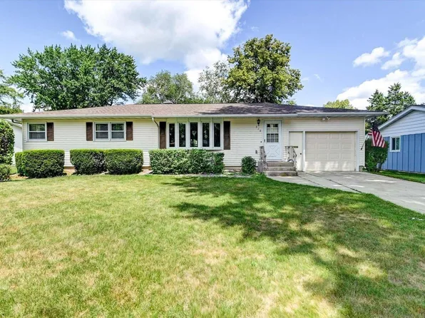 710 Hintze Rd, Madison, WI 53704