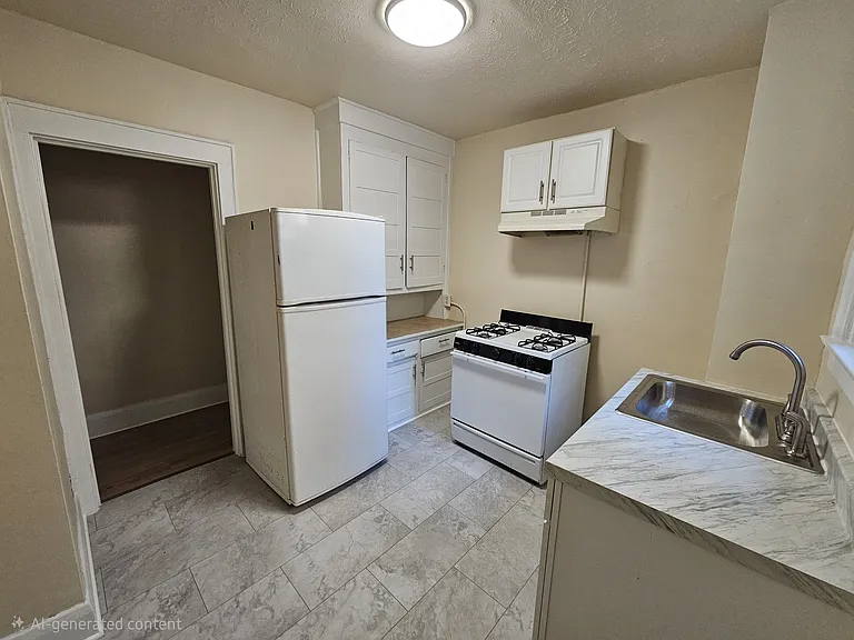 1238 Arkansas Ave #1R — Photo 3