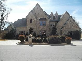 1305 Hidden Oaks Ln, Decatur, TX 76234