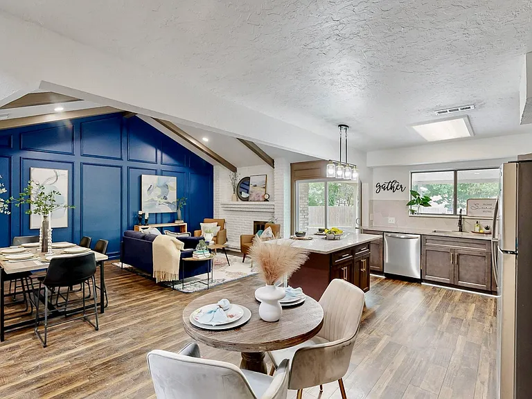 3965 Singleleaf Ln — Photo 14