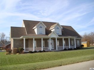 949 Buena Vista Dr, Brownstown, IN