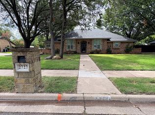 2727 Amherst Dr, Wichita Falls, TX 76308