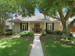 5333 Cocos Plumosas Dr, Kenner, LA 70065