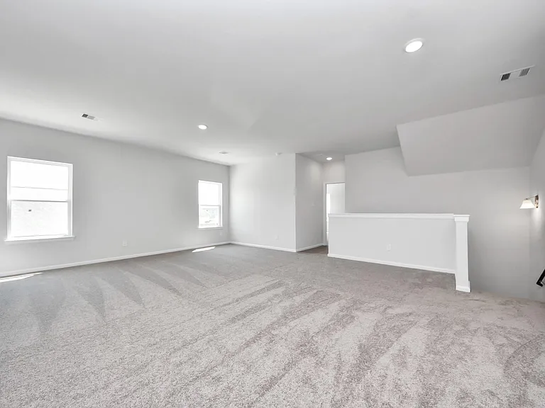 2715 Crested Creek Ln — Photo 13