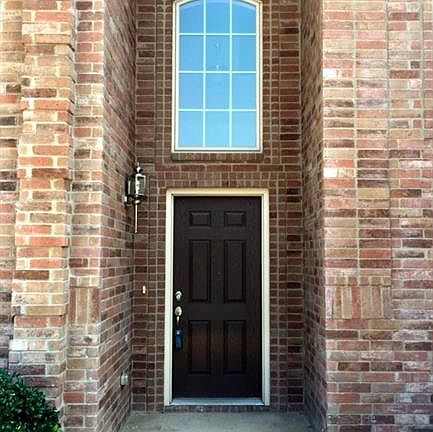 2nd image of 1015 Kenwood Dr