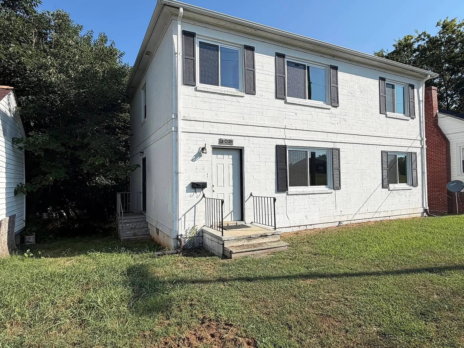 2 bed, 2128 sqft, $950 — Photo 1