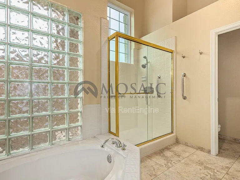 10156 E Becker Ln — Photo 16