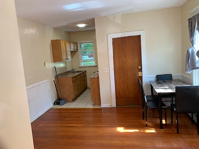 97 Pleasant St #1 — Photo 3