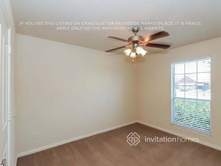 383 Hyland Ln — Photo 13