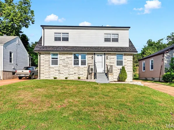 4508 Saint Leo Ln, Saint Ann, MO 63074