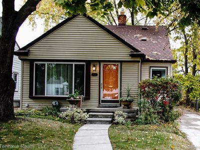 1028 W Hazelhurst St, Ferndale, MI, 48220