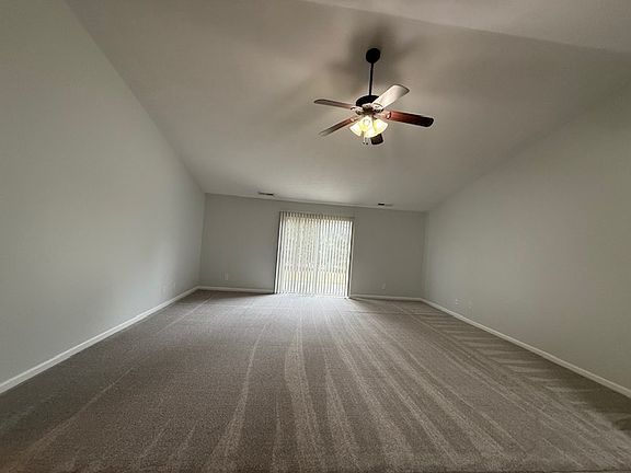 3rd image of 105 Country Ct #105