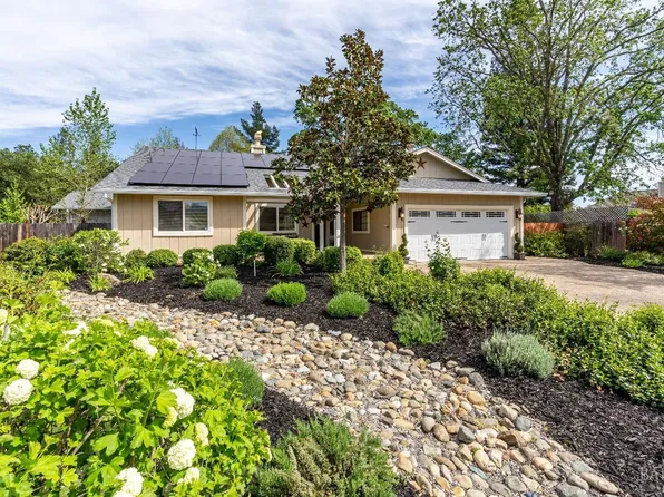 126 Palo Verde Court, Sonoma, CA 95476