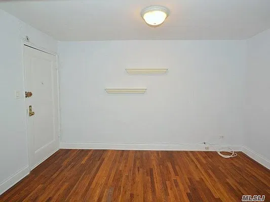 Sold by Benjamin Realty Since 1980 | media 9