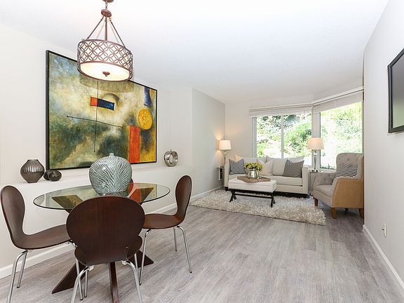 4th image of 240 Lombard St APT 332