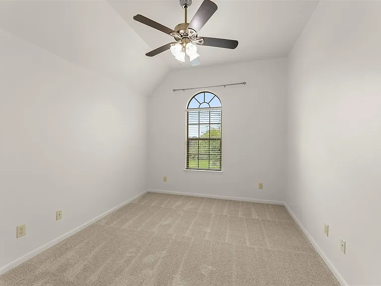 3814 Hunters Gate Ct — Photo 19