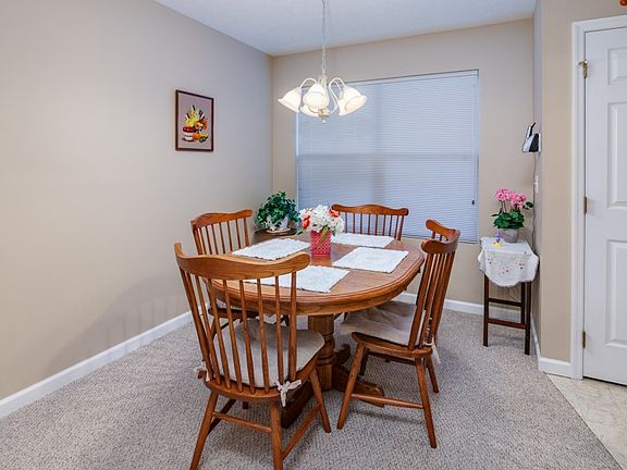 4th image of 323 Kristina Lynn Pl